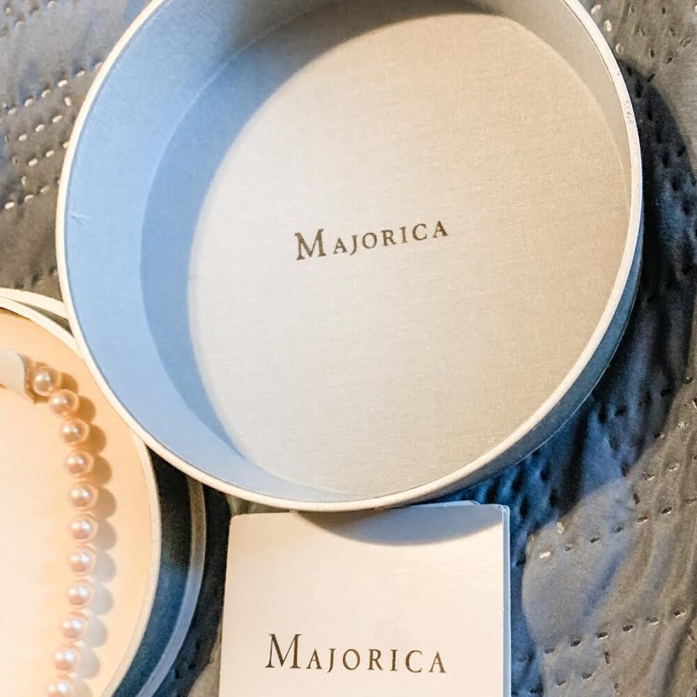 Hard to find! Classic pale pink Majorica Pearl Necklace/Earring Set - like new! - Picture 7 of 12